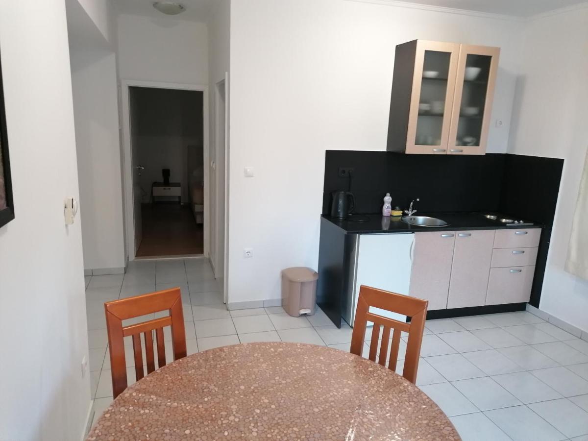 Apartments Dinko Duce Exterior photo